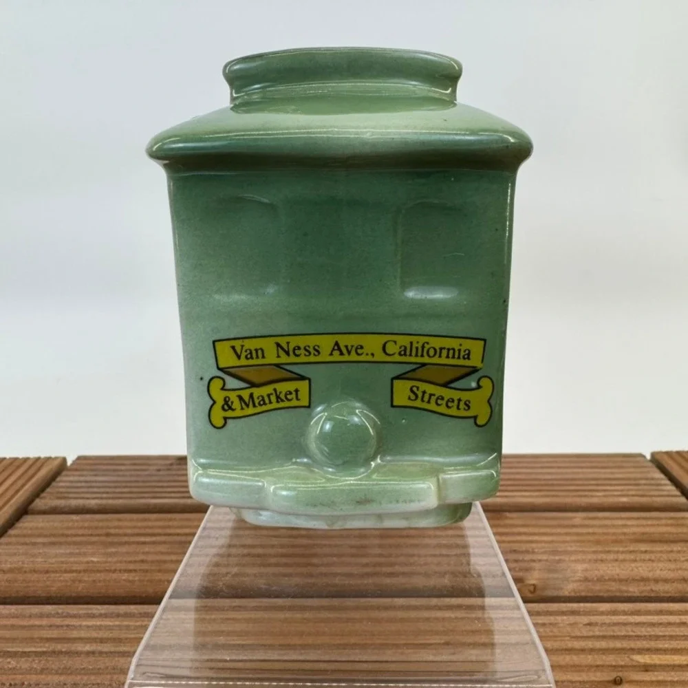 Jim Beam San Francisco Cable Car Ceramic Decanter Vintage Collectible